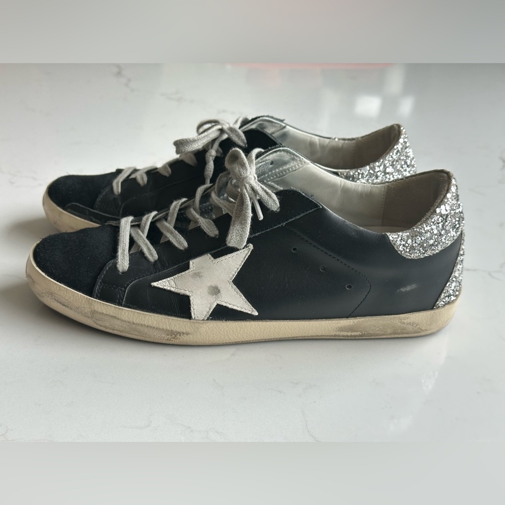 Golden Goose Superstar- Black with white star & silver glitter. Size 39